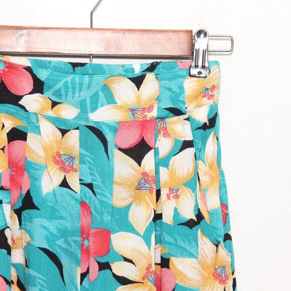 Vintage Tarazzia High Waist Floral Culottes Wide Leg Shorts Tropical Sz M - Picture 3 of 7